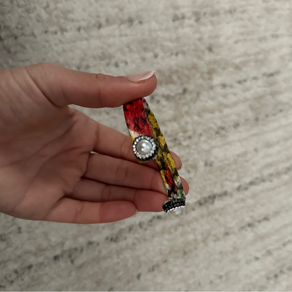 Colorful Patterned Bracelet - Picture 4 of 5